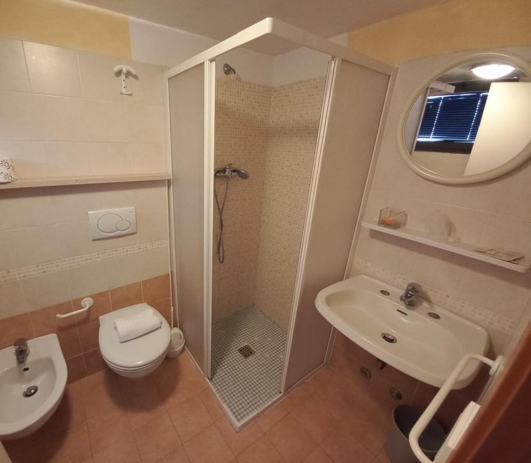 Hotel Venere Rimini Kültér fotó